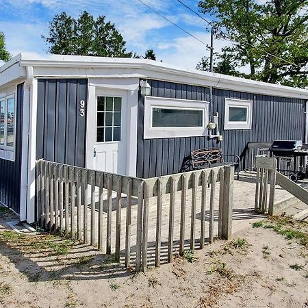 Main Beach River Retreat - Wasaga Beach 1 - Main Strip - 93 Mosley St Buitenkant foto