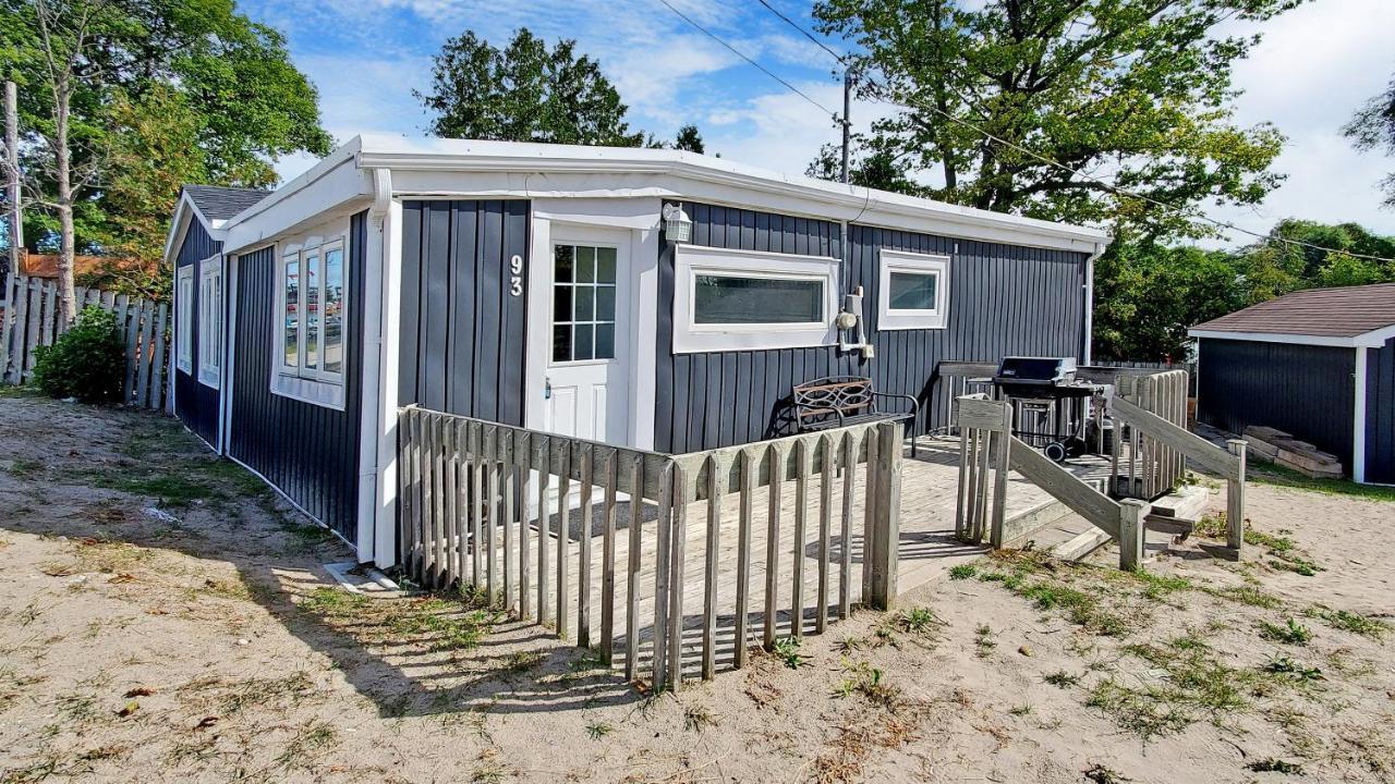 Main Beach River Retreat - Wasaga Beach 1 - Main Strip - 93 Mosley St Buitenkant foto