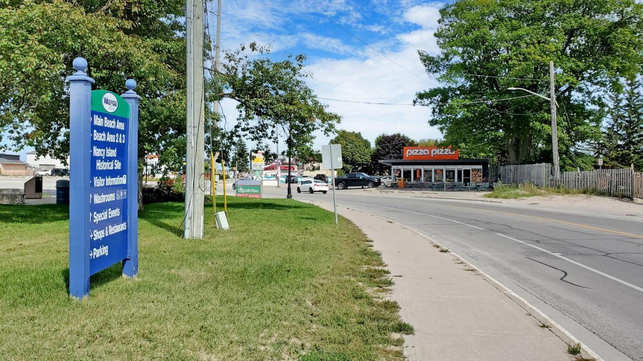 Main Beach River Retreat - Wasaga Beach 1 - Main Strip - 93 Mosley St Buitenkant foto